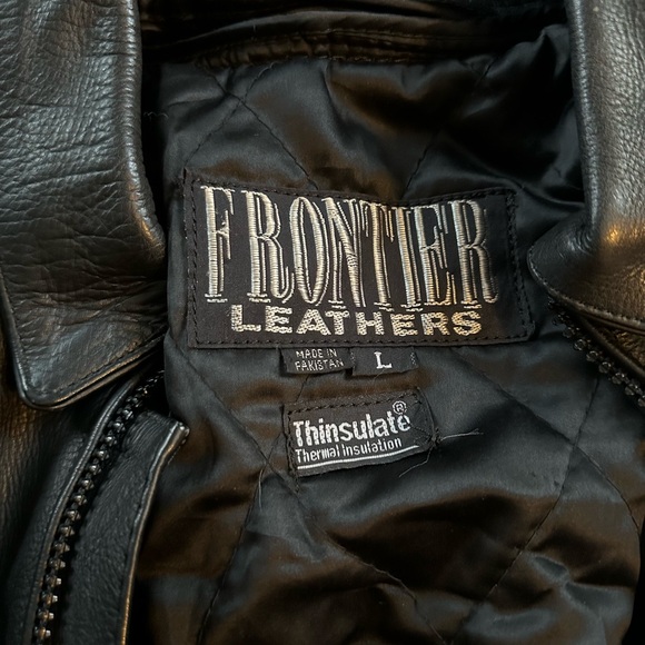 Women's Vintage Frontier Leathers Black Fringe Jacket - Picture 15 of 16